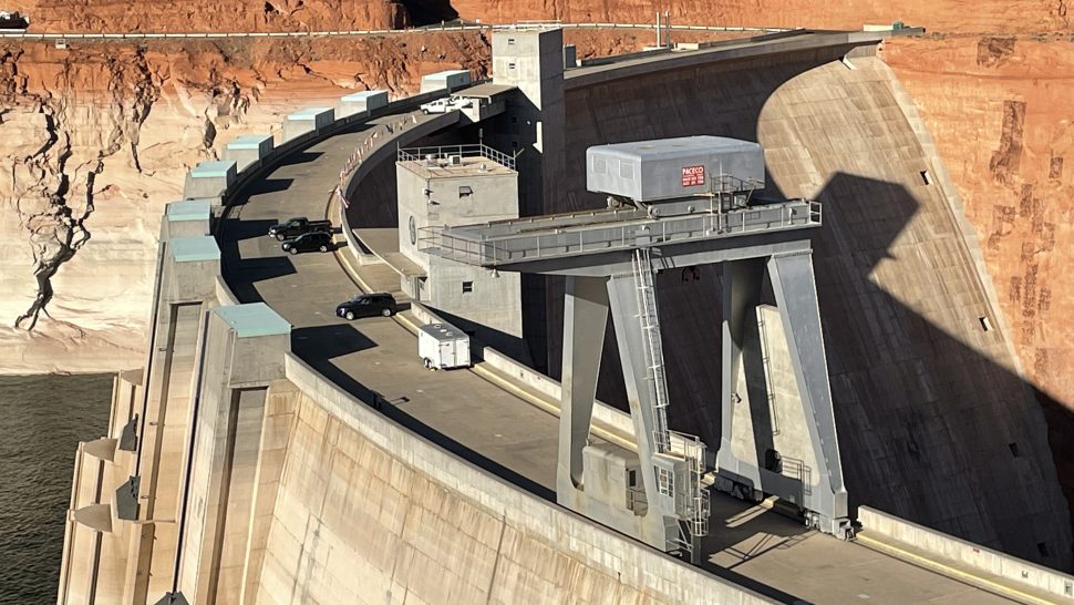 Problems with Glen Canyon Dam could jeopardize water flowing to Western ...