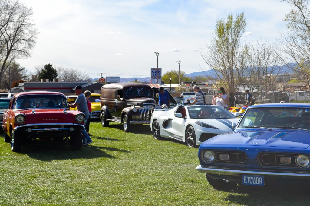 Photo gallery Thousands gather for Hurricane car show in support of